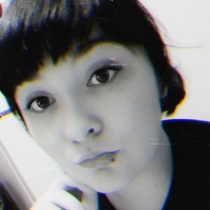 Meet your Posher, Brit